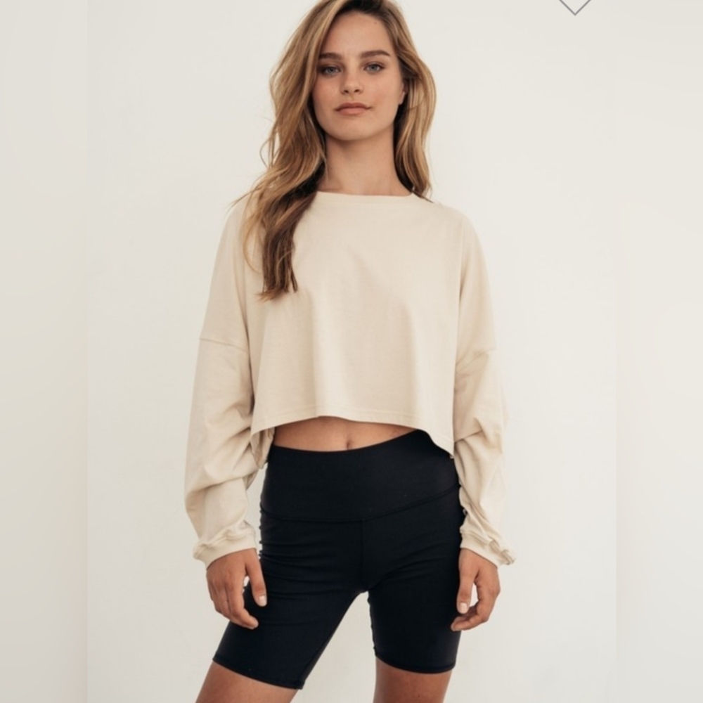 NWT Oversized Crop top